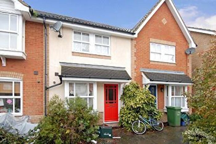 2 Bedroom Terraced House To Rent In Prestwich Place, Botley, OX2