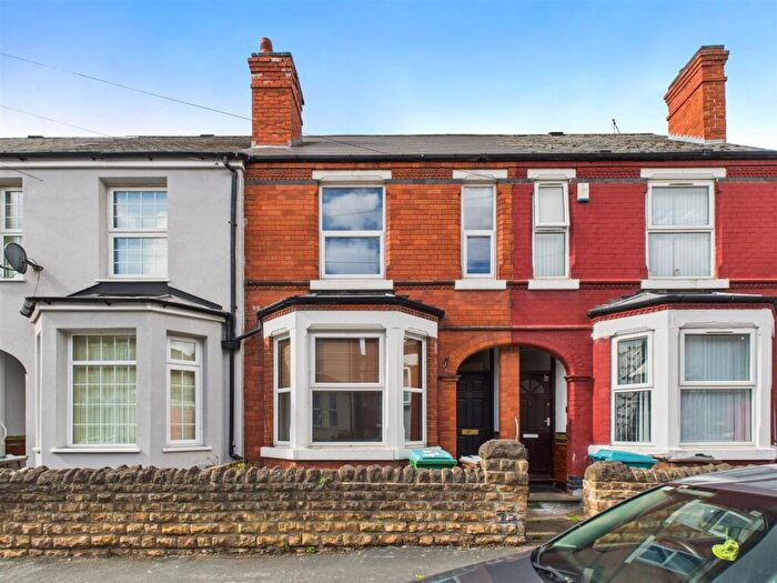 2 Bedroom Terraced House To Rent In Leslie Road, Nottingham, NG7