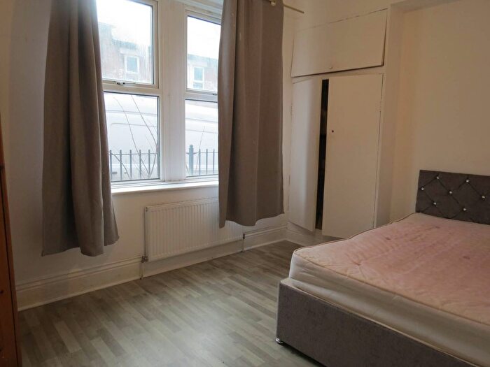 2 Bedroom Flat To Rent In Colston Street, Newcastle Upon Tyne, NE4