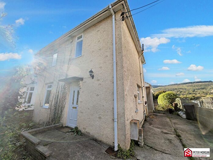 3 Bedroom Semi-Detached House For Sale In Heol Nedd, Cwmgwrach, Neath, Neath Port Talbot., SA11
