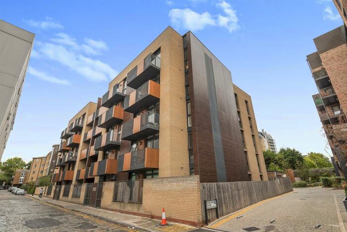 2 Bedroom Apartment To Rent In Yeoman Street, London, SE8