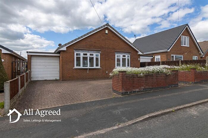 2 Bedroom Bungalow For Sale In Briars Way, Ripley, DE5