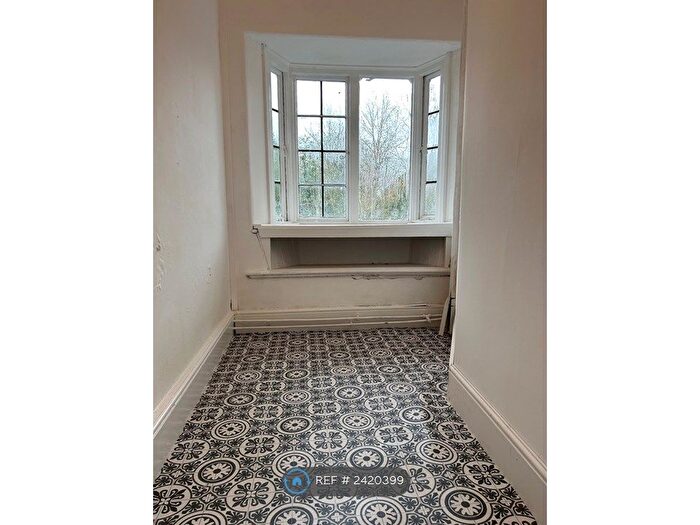 2 Bedroom Flat To Rent In Glenavon House, Kings Norton, Birmingham, B38