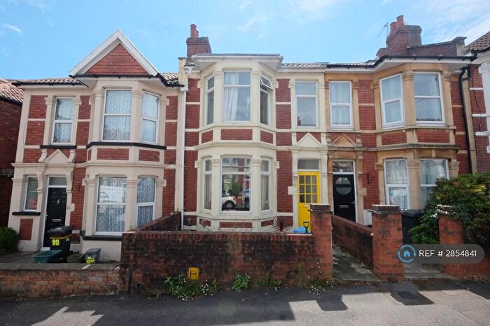 4 Bedroom Terraced House To Rent In Grove Park Avenue, Bristol, BS4