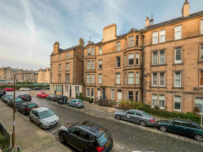 1 Bedroom Flat To Rent In Comely Bank Place, Edinburgh, EH4