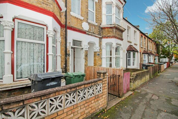 4 Bedroom Terraced House To Rent In Vansittart Road, London E7