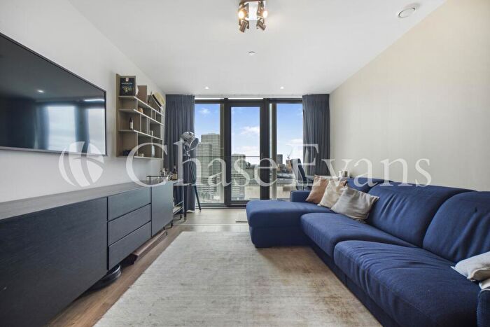 1 Bedroom Apartment For Sale In Stratosphere Tower, Great Eastern Road, Stratford, E15