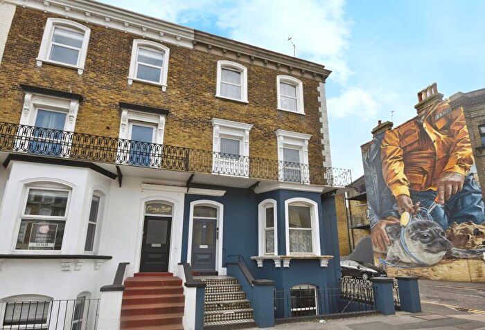1 Bedroom Flat For Sale In Canterbury Road, Margate, CT9