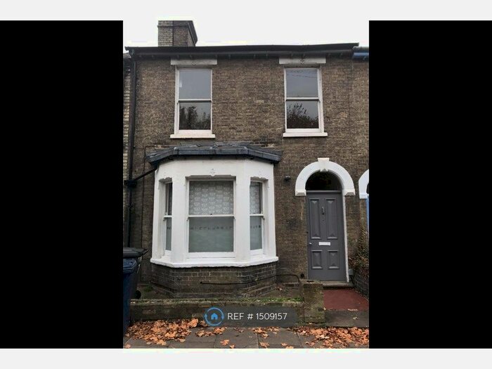 3 Bedroom Terraced House To Rent In Abbey Road, Cambridge, CB5