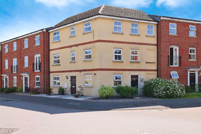 2 Bedroom Apartment For Sale In Hillier Road, Devizes, SN10
