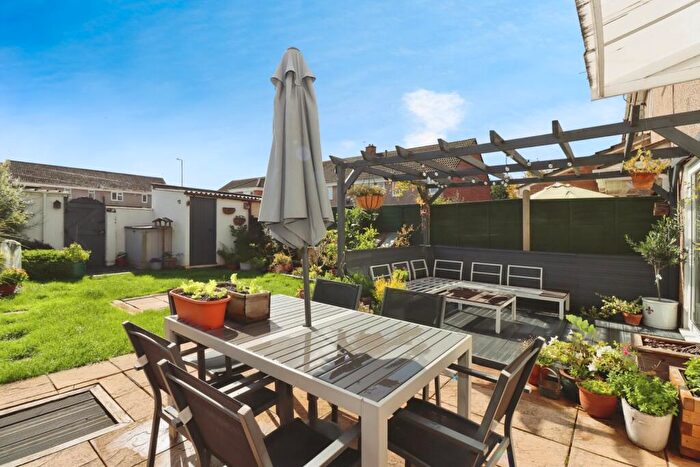 3 Bedroom End Of Terrace House For Sale In Celestine Road, Bristol, Avon, BS37