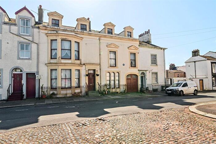 6 Bedroom Terraced House For Sale In Eaglesfield Street, Maryport, CA15
