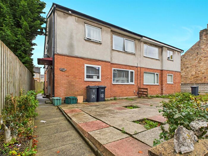 2 Bedroom Flat For Sale In Vale Road, Lancaster, LA1