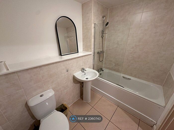 2 Bedroom Flat To Rent In Bengal Street, Manchester, M4