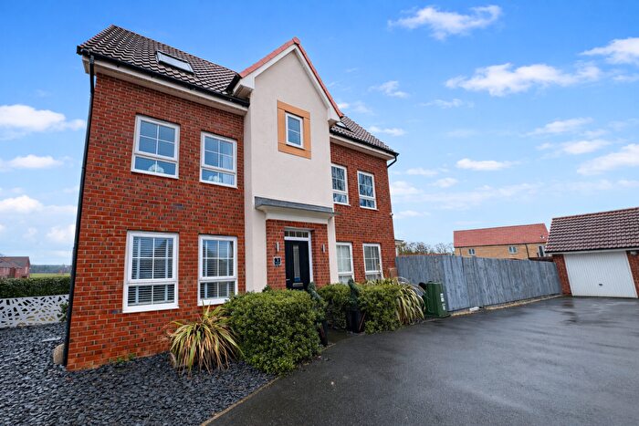 4 Bedroom Detached House For Sale In Piccadilly Close, Mansfield Woodhouse, Mansfield, NG19