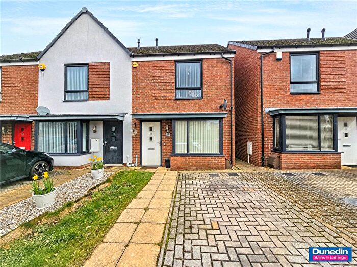 2 Bedroom End Terrace House For Sale In Little Cot Lane, Northfield, Birmingham, B31