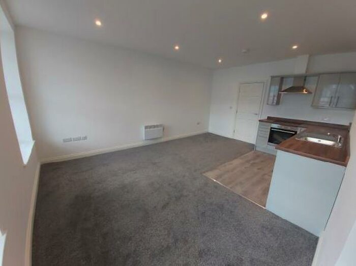 1 Bedroom Flat To Rent In Fawcett Street, Sunderland, Sunderland, SR1