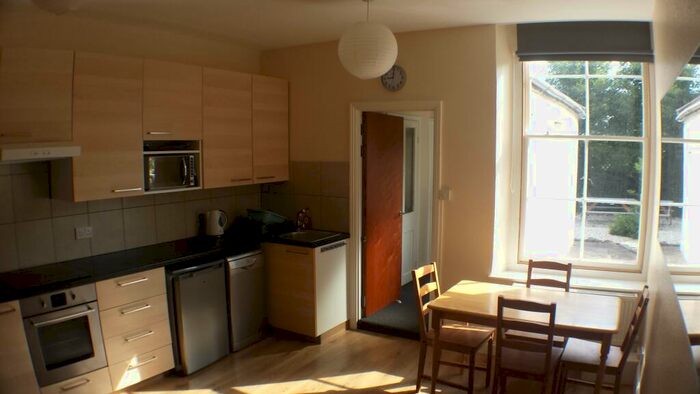 4 Bedroom Flat To Rent In Hampton Road, Redland, Bristol, BS6