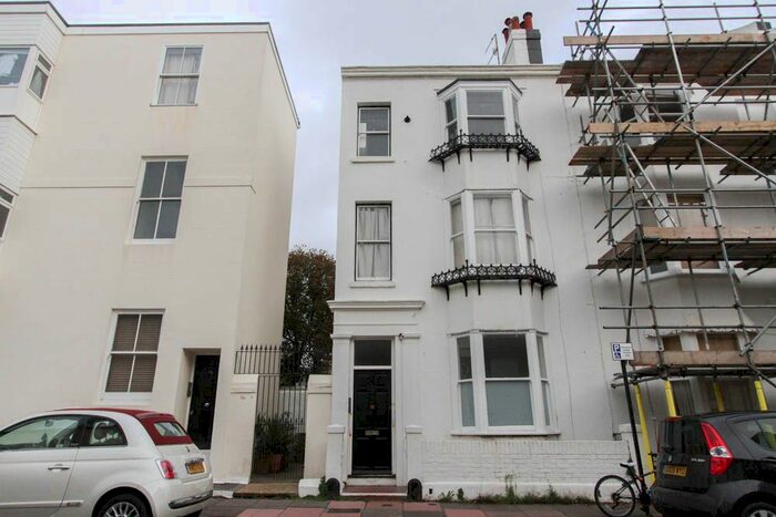 1 Bedroom Flat To Rent In Chesham Road, Brighton, BN2