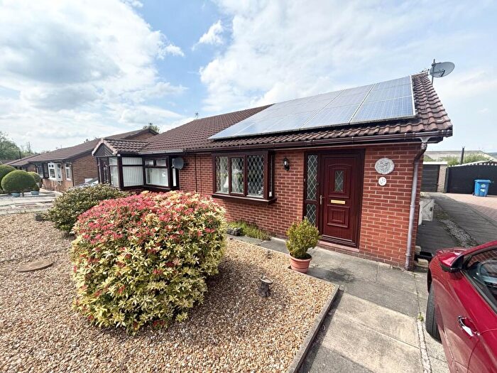 2 Bedroom Bungalow For Sale In Kathan Close, Rochdale, Greater Manchester, OL16