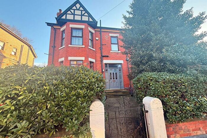 7 Bedroom Semi Detached House To Rent In Park Gate Avenue, Manchester, M20