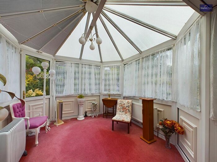 2 Bedroom Detached Bungalow For Sale In Grange Gardens, Poulton-Le-Fylde, FY6