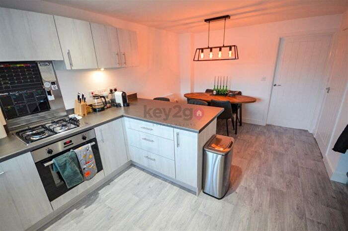 3 Bedroom Semi-Detached House For Sale In Winder Avenue, Halfway, Sheffield, S20