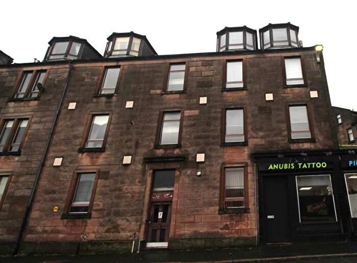 2 Bedroom Flat To Rent In Newton Street, Greenock, PA16