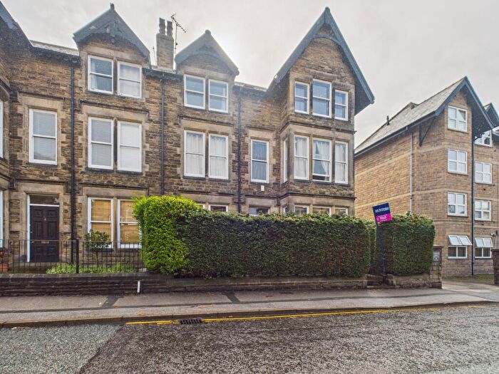 1 Bedroom Flat To Rent In East Parade, Harrogate, HG1