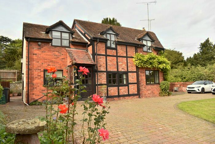 3 Bedroom Detached House For Sale In Longdon, Tewkesbury, GL20