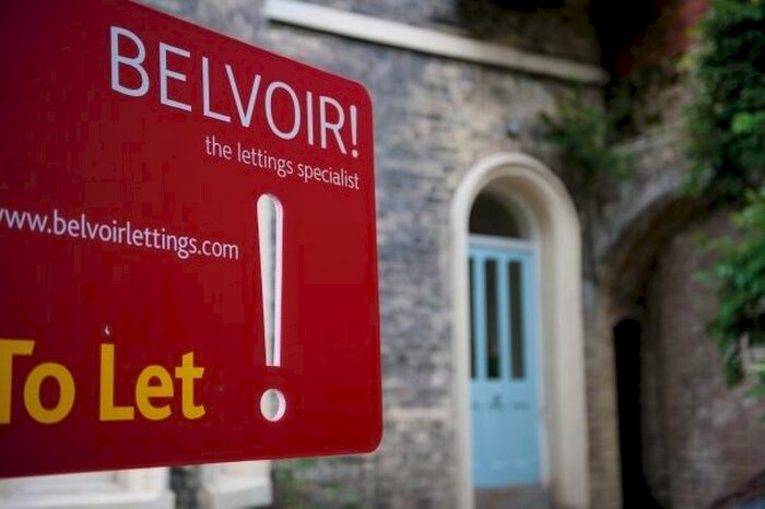 2 Bedroom Flat To Rent In Church View, Much Birch HR2