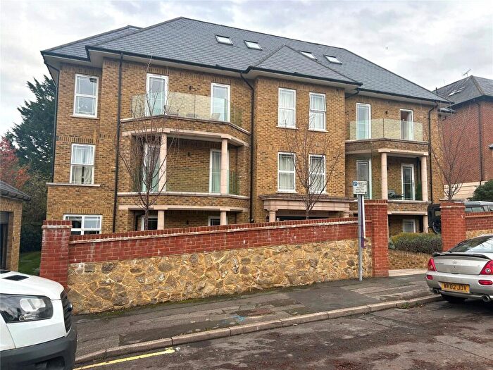 1 Bedroom Flat For Sale In Albury Road, Guildford, Surrey, GU1