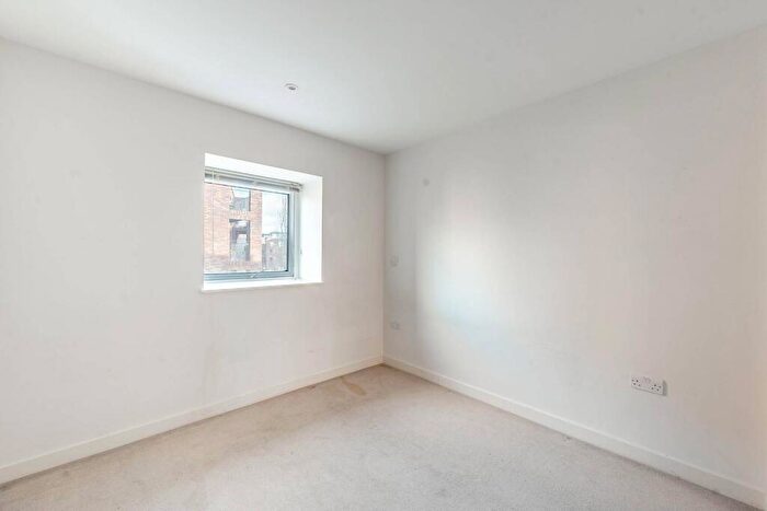 1 Bedroom Flat For Sale In Sovereign Court, Stanmore, HA7