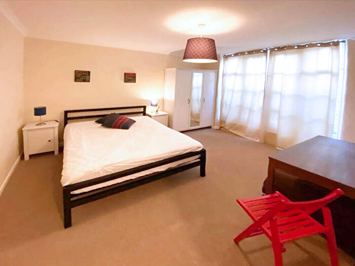 1 Bedroom Flat To Rent In Ifield Road, London, SW10