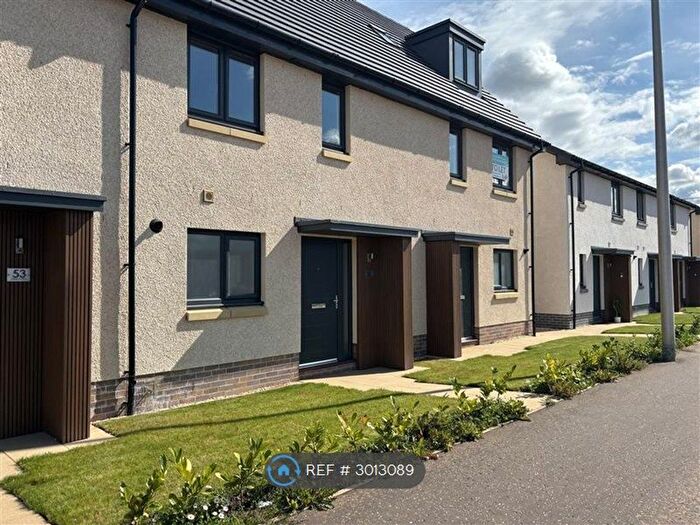4 Bedroom Semi-detached House To Rent In Masons Way, Musselburgh, EH21