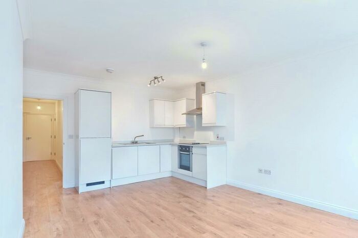 1 Bedroom Apartment To Rent In St Botolphs Street, Colchester, Essex, CO2