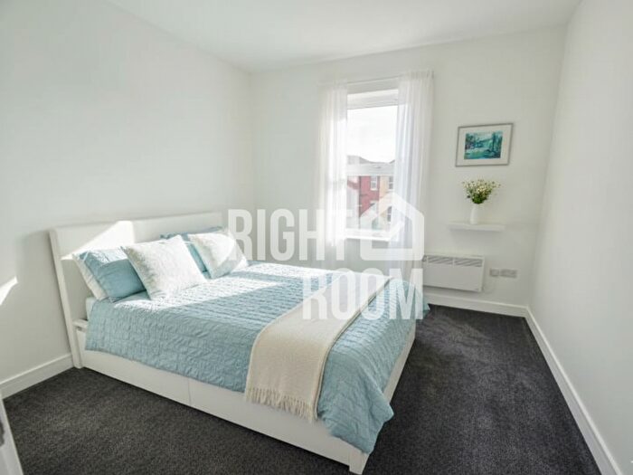 2 Bedroom Flat To Rent In Shirley Road, Southampton, SO15