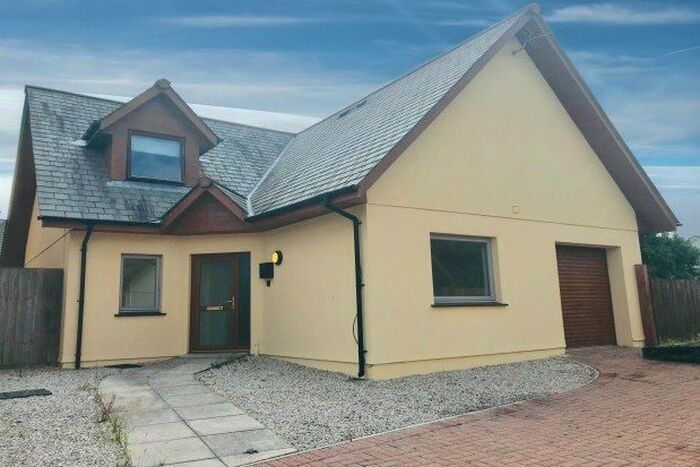 4 Bedroom Property To Rent In Trebarvah Lane, Falmouth, TR11