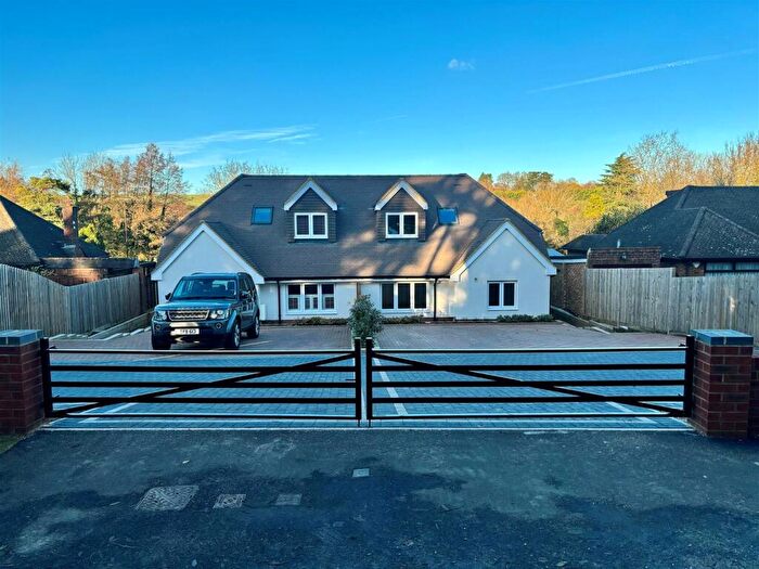 4 Bedroom Semi-Detached House For Sale In Nr Berkhamsted, Herts, HP1
