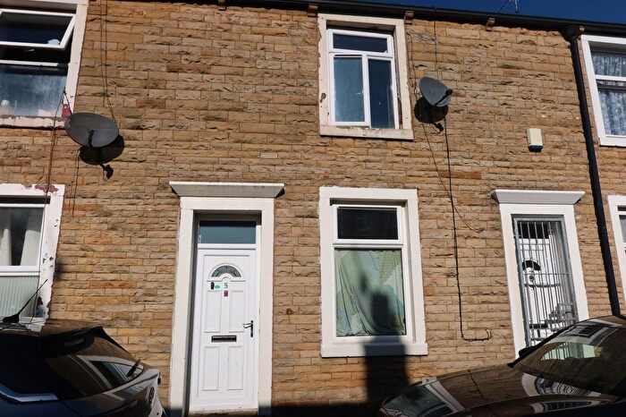 2 Bedroom Terraced House For Sale In Pine Street, Burnley, BB11