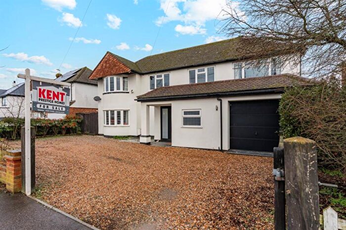 5 Bedroom Detached House For Sale In Cherry Orchard, Chestfield, Whitstable, CT5