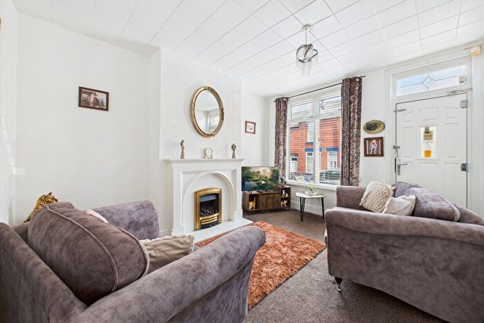 2 Bedroom Terraced House For Sale In Cartmell Road, Woodseats, S8