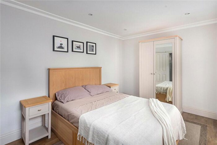 1 Bedroom Flat To Rent In Rushmore Road, Hackney, London, E5