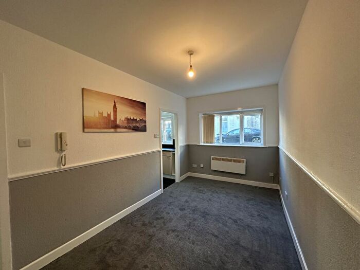 1 Bedroom Flat To Rent In Chapel House, Burnley, BB11