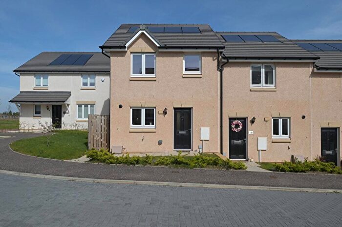 3 Bedroom End Of Terrace House For Sale In Gardyveen Court, Bilston, Roslin, EH25