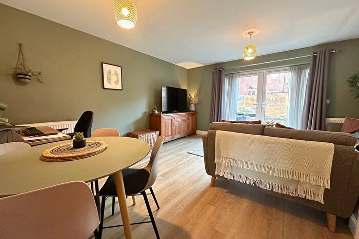 3 Bedroom Terraced House For Sale In Waterers Way, Bagshot, GU19