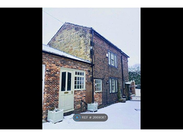 2 Bedroom Detached House To Rent In The Smithy, Gomersal, Cleckheaton, BD19