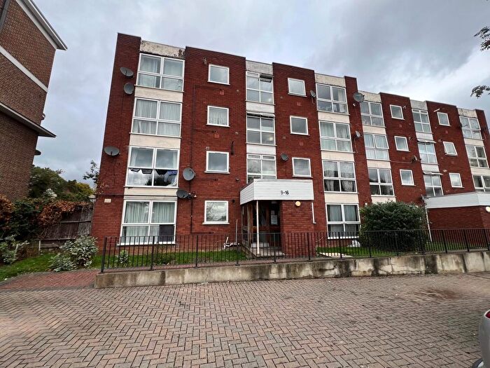 1 Bedroom Flat For Sale In Talbot Road, Wembley, HA0