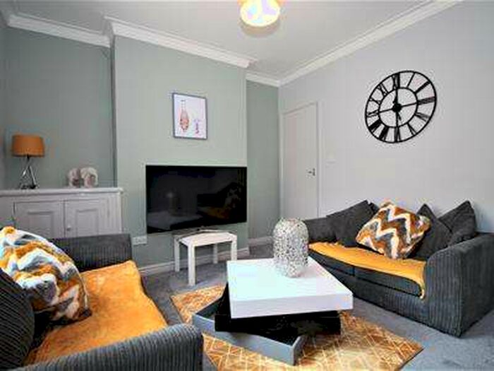 4 Bedroom House To Rent In Tewkesbury Street, Leicester, LE3