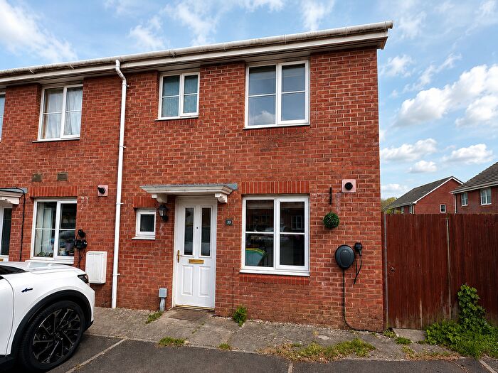 3 Bedroom End Of Terrace House For Sale In Charlotte Court, Townhill, Swansea, SA1